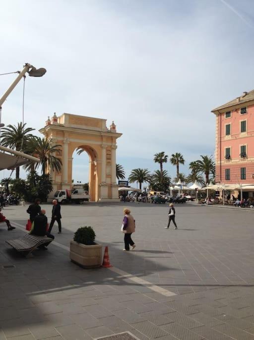 Appartamento In Centro Storico Finale Ligure Exterior photo