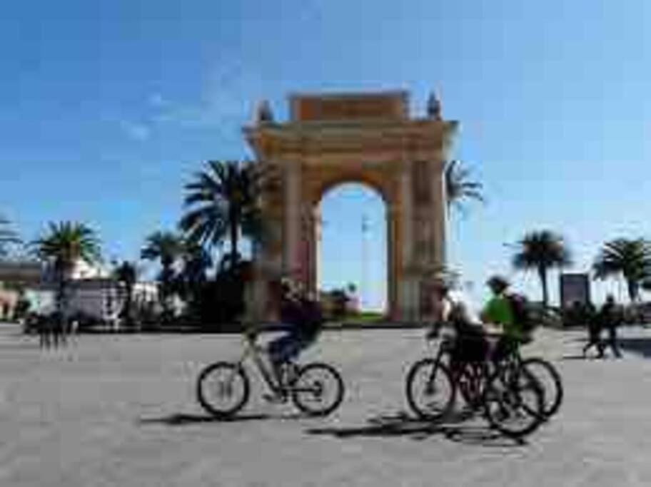Appartamento In Centro Storico Finale Ligure Exterior photo