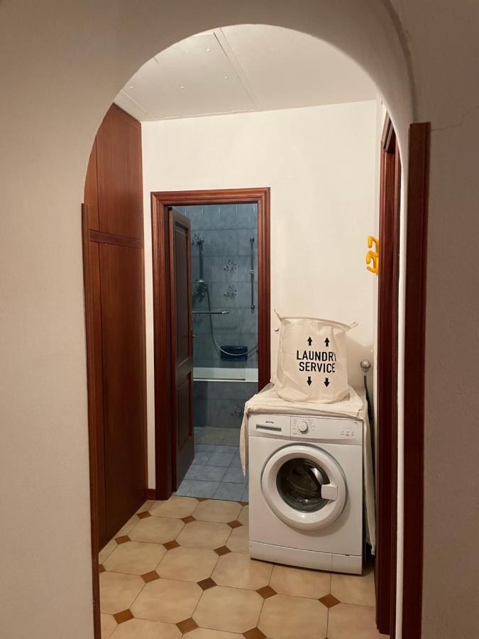 Appartamento In Centro Storico Finale Ligure Exterior photo